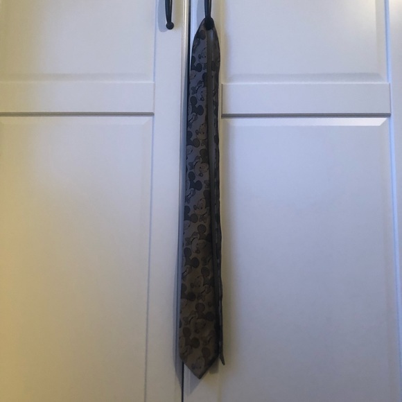 Vintage Mickey Mouse Tie - Picture 3 of 6